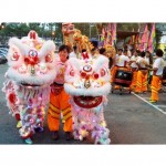 My_LED_lions_looking_even_more_stunning_at_night__AND_dragon_s_behind_me__D___feelingsocoooool__cny__liondance__me__potd_by_aiyingbakesflyingpie